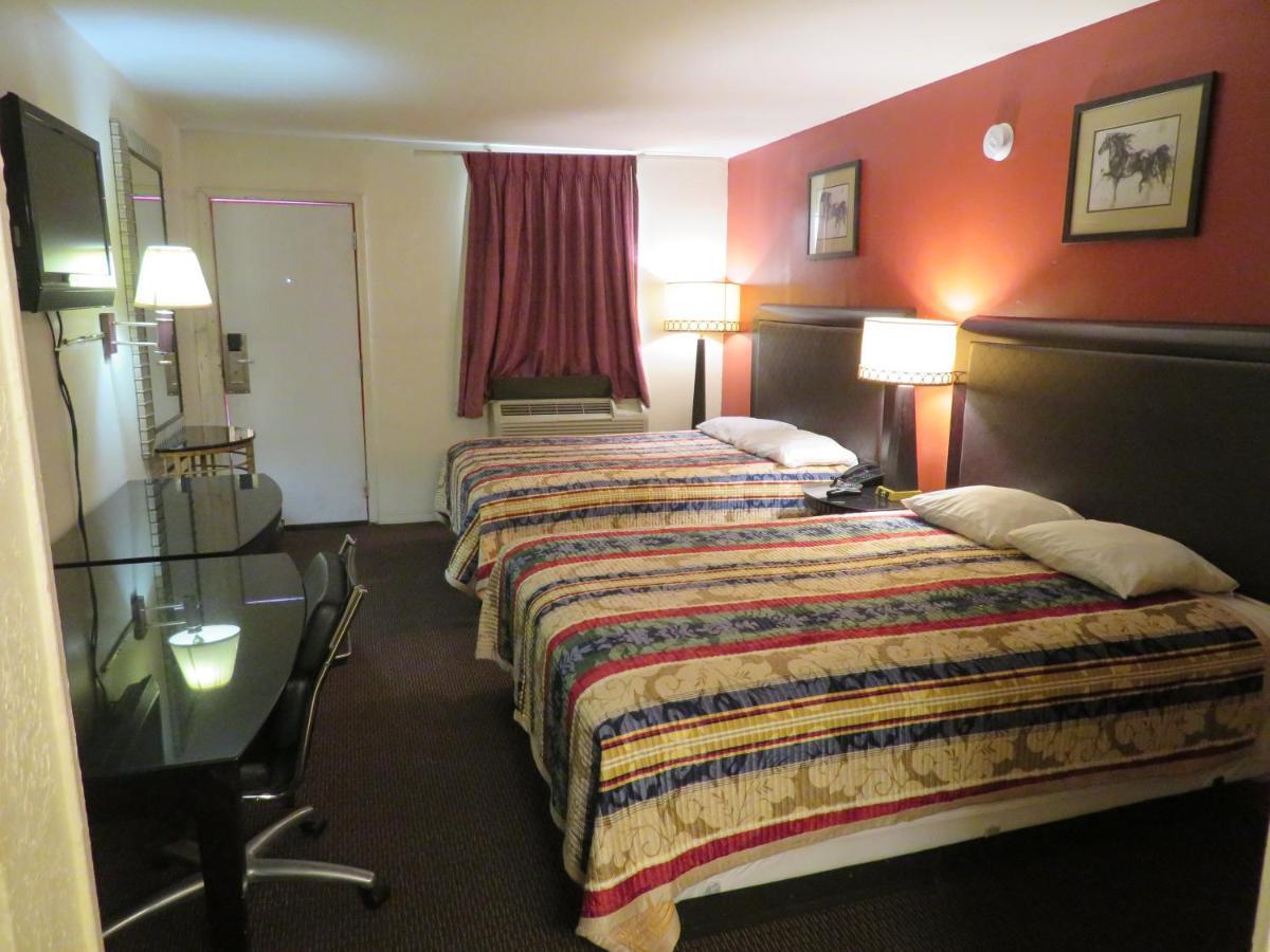 Travel Inn Бомонт Екстер'єр фото